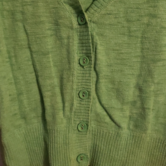 Green layering sweater - Picture 3 of 3